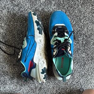 Nike Aqua and Navy Athletic Shoes